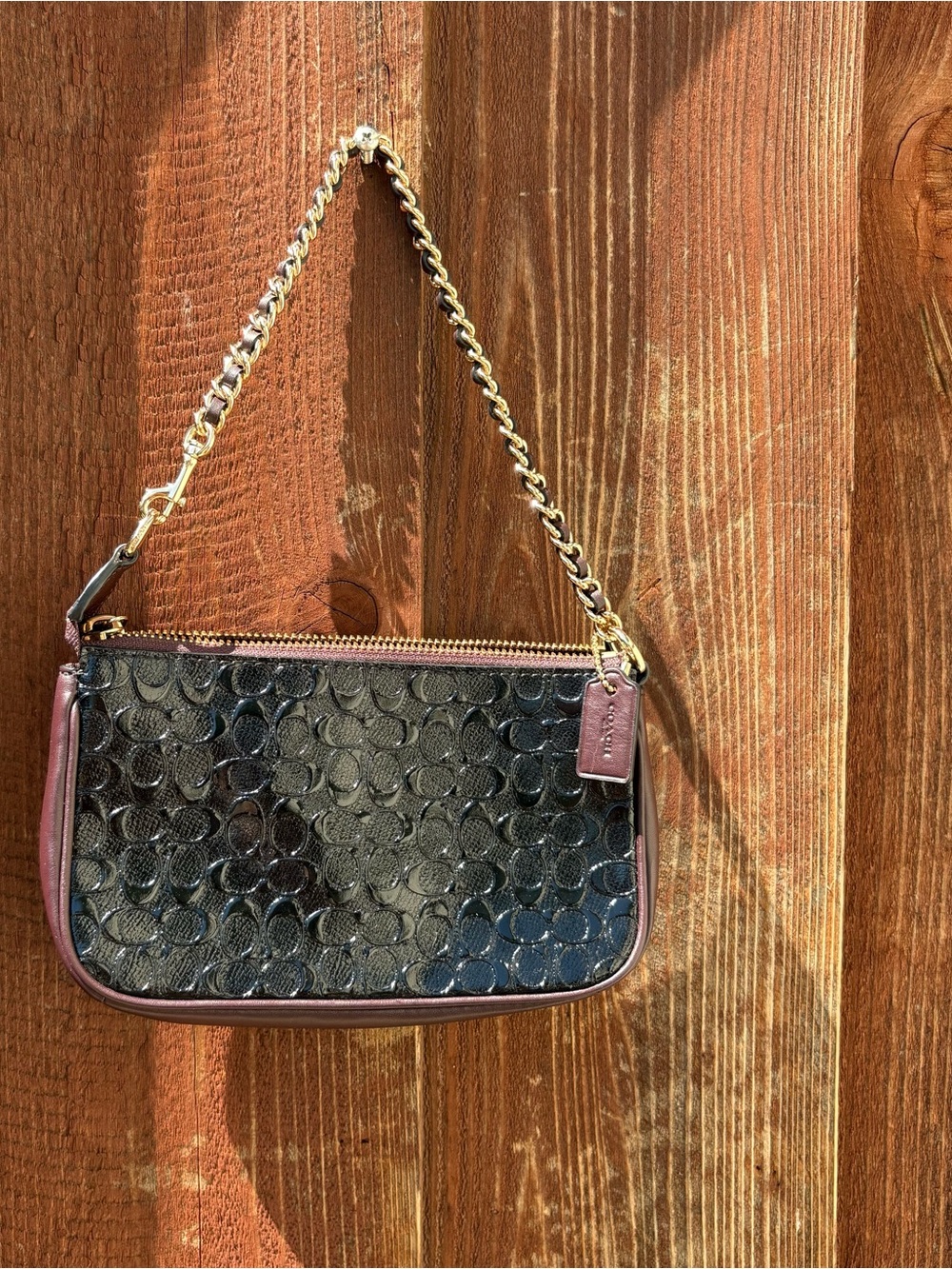 Coach Black/Burgundy Embossed Patent Signature Mini Shoulder Bag Chain Y2K Style - Picture 2 of 9